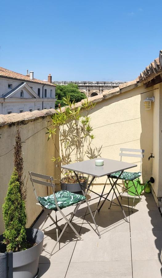 La Dolce Vita Nimoise Terrasse 100 M Des Arenes Nîmes Exterior foto